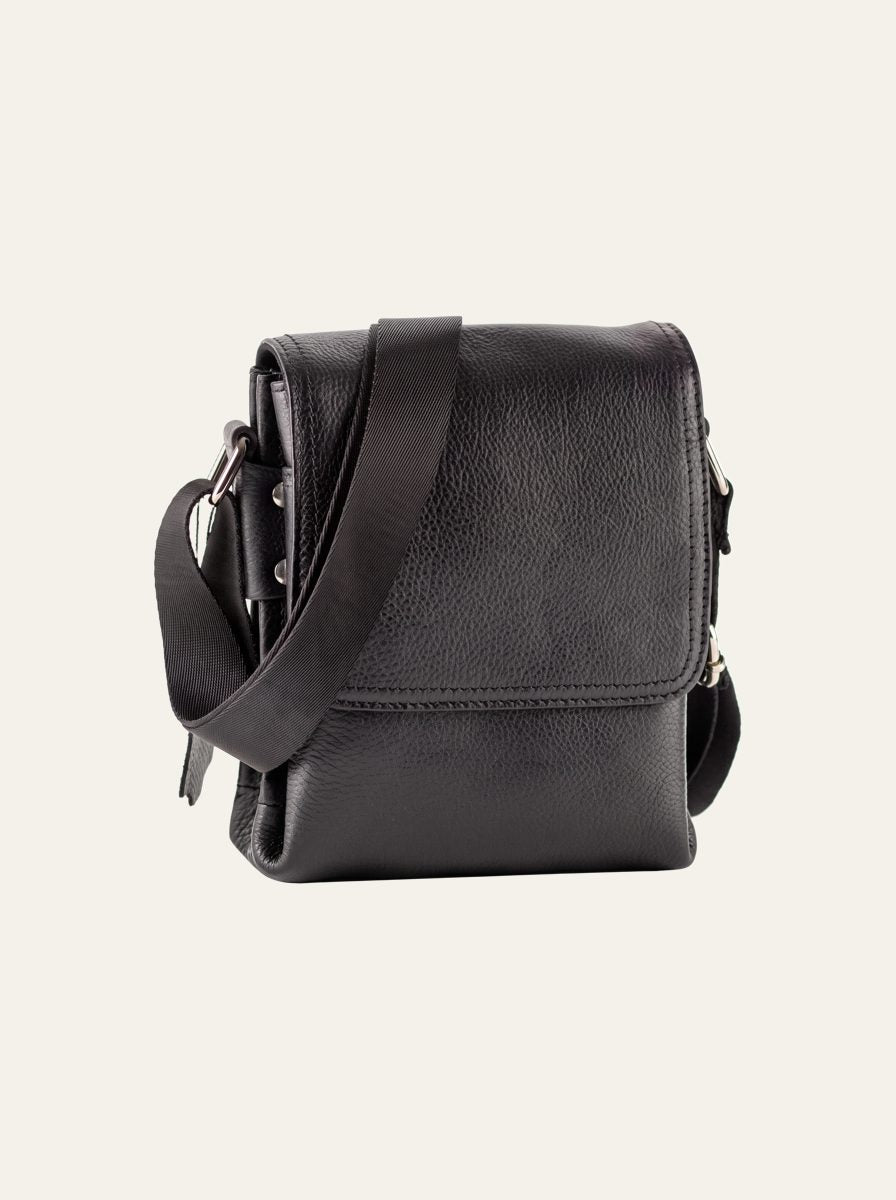 Bellini in black, front